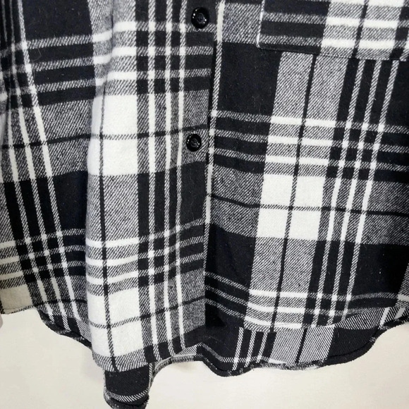 OAK + FORT |  PLAID SHACKET - Picture 9 of 14